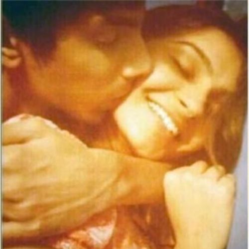 Anirudh Ravichander And Andrea Jeremiah Leaked Photos